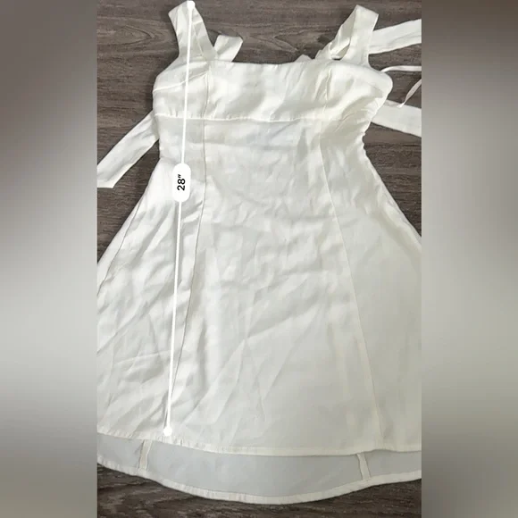 URBAN OUTFITTERS Satin like ivory Tie-Shoulder bows Mini Dress size small - Picture 6 of 11